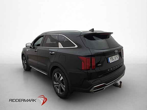 Kia Sorento 5 of 30