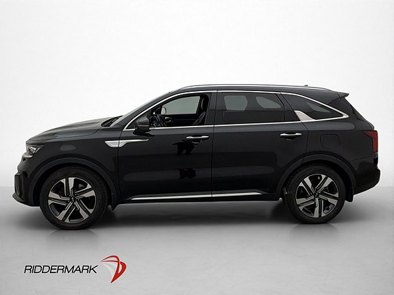 Kia Sorento 4 of 30