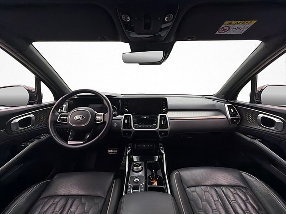 Kia Sorento 14 of 30