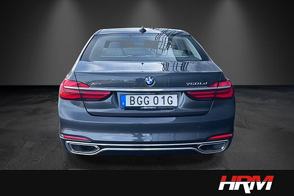 BMW 750iL 29 of 29