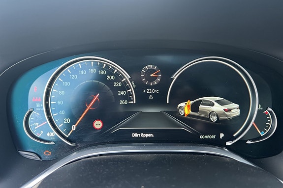 BMW 750iL 9 of 29