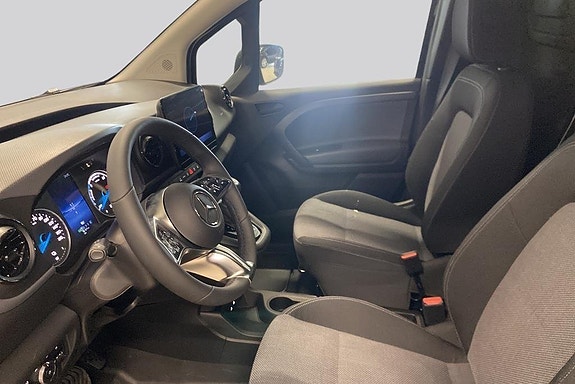 Mercedes-Benz eCitan 8 of 14