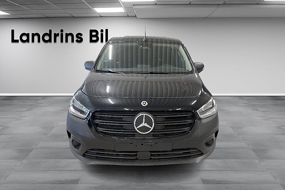 Mercedes-Benz eCitan 2 of 14