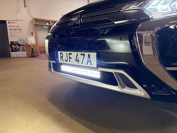 Mitsubishi Outlander 17 of 18