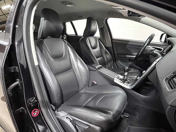 Volvo V60 23 of 23