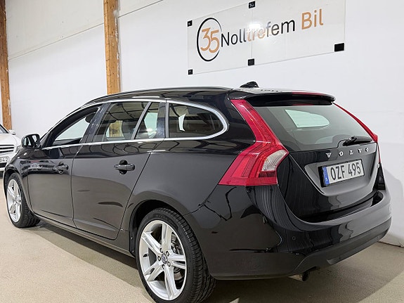 Volvo V60 3 of 23