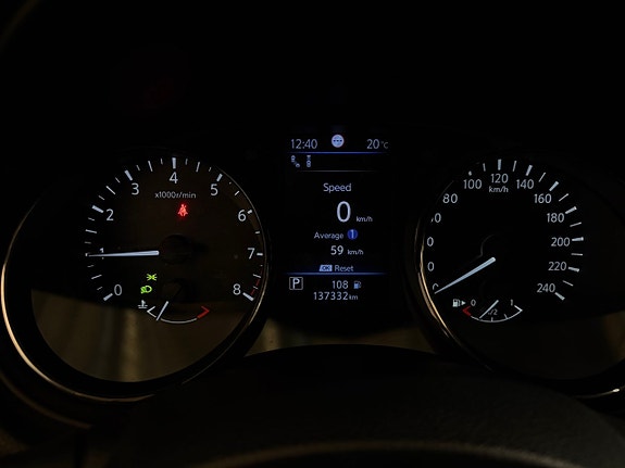 Nissan X-Trail 10 of 26
