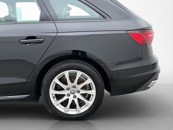 Audi A4 30 of 30