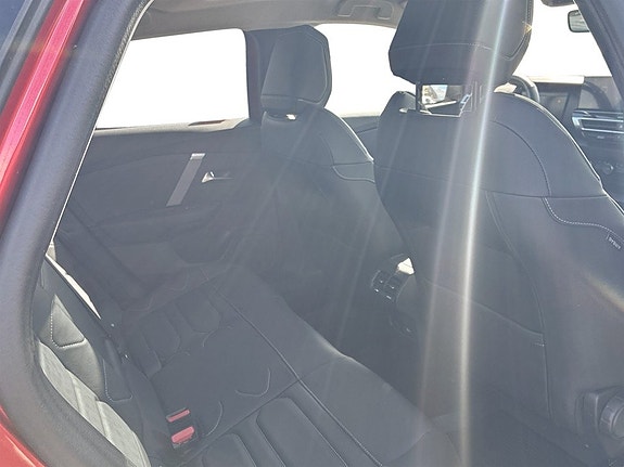 Citroen E-C4 X 15 of 19