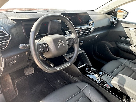 Citroen E-C4 X 4 of 19