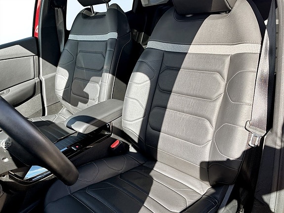 Citroen E-C4 X 5 of 19