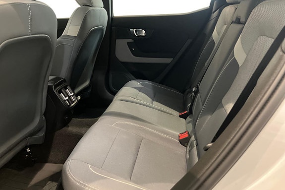 Polestar 2 13 of 21