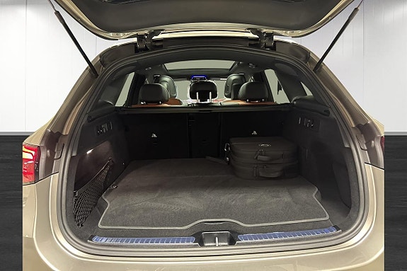 Mercedes-Benz GLC300 de 17 of 27