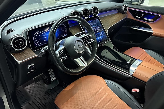 Mercedes-Benz GLC300 de 9 of 27
