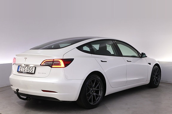Tesla Model 3 5 of 27