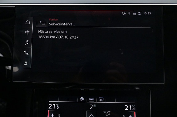 Audi e-tron 16 of 27