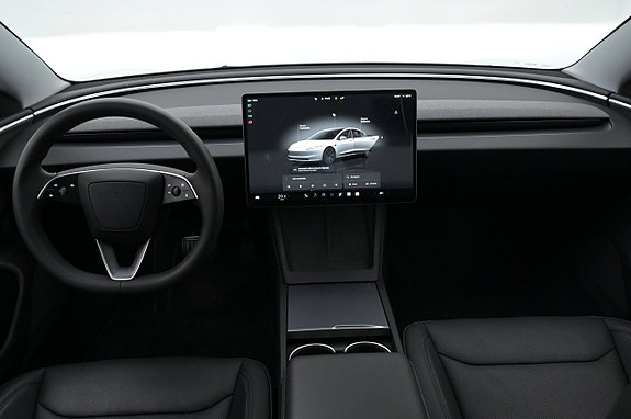 Tesla Model 3 6 of 27