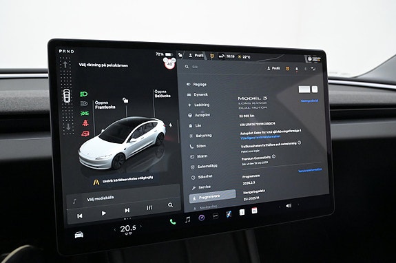 Tesla Model 3 9 of 27