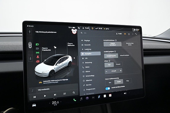 Tesla Model 3 10 of 27