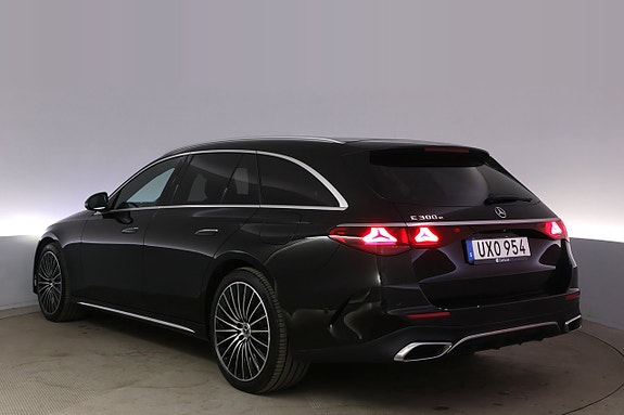 Mercedes-Benz E300 4 of 27