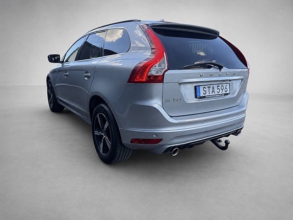 Volvo XC60 5 of 12