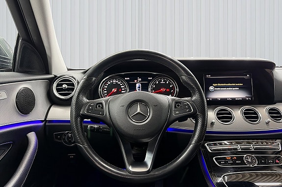 Mercedes-Benz E200 14 of 20