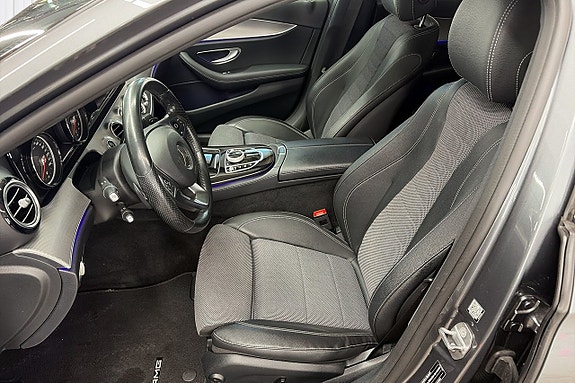 Mercedes-Benz E200 17 of 20