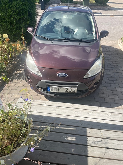 Ford Ka 2 of 4
