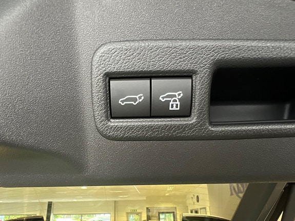 Subaru Solterra 11 of 11