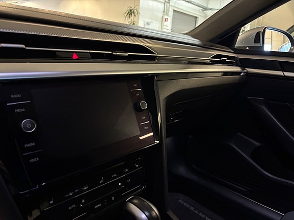Volkswagen Arteon 19 of 22