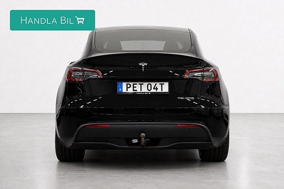 Tesla Model Y 6 of 24