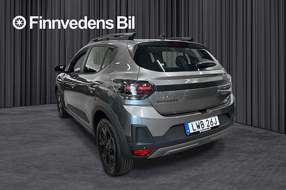 Dacia Sandero Stepway 3 of 15