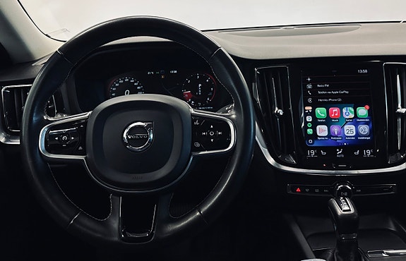 Volvo V60 9 of 12