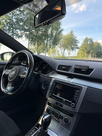 Volkswagen CC 3 of 8