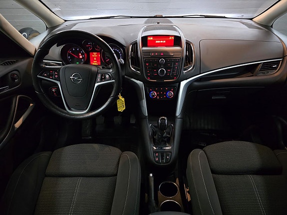 Opel Zafira Tourer 5 of 8
