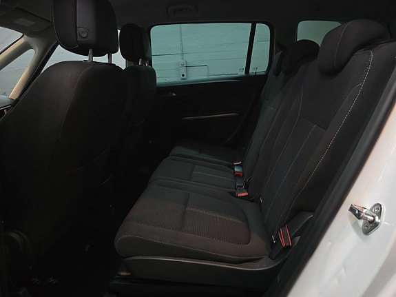 Opel Zafira Tourer 7 of 8