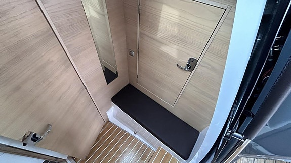 Flipper 880 ST -2019, 2st Mercury 225 hk 11 of 23