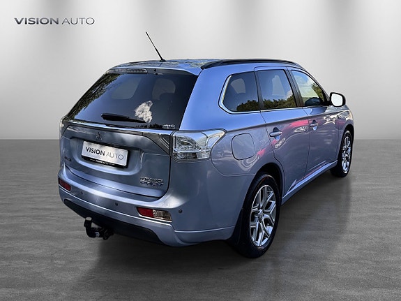 Mitsubishi Outlander 5 of 28