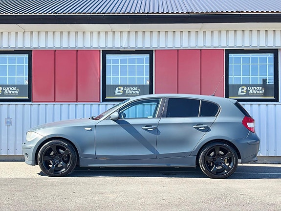 BMW 120d 3 of 19