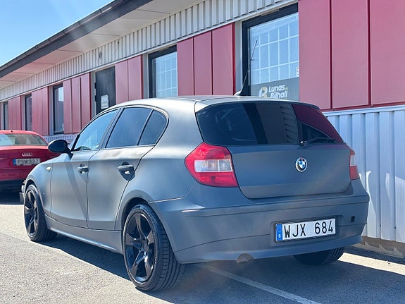 BMW 120d 4 of 19