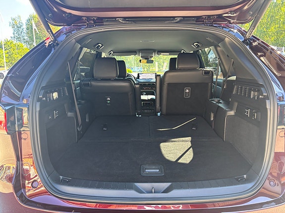 Mazda CX-80 28 of 30