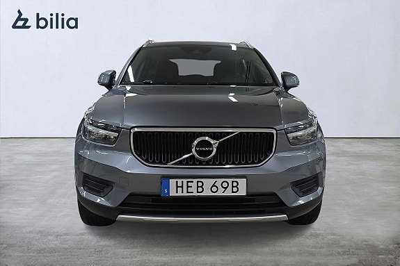 Volvo XC40 6 of 21
