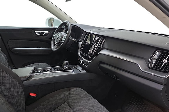 Volvo XC60 7 of 24