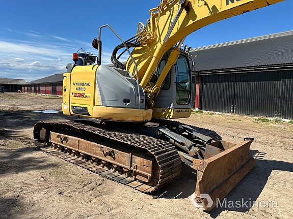 Grävmaskin New Holland Kobelco E235BSR-2 15 of 27