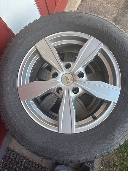 Chrysler Town & Country 11 of 18