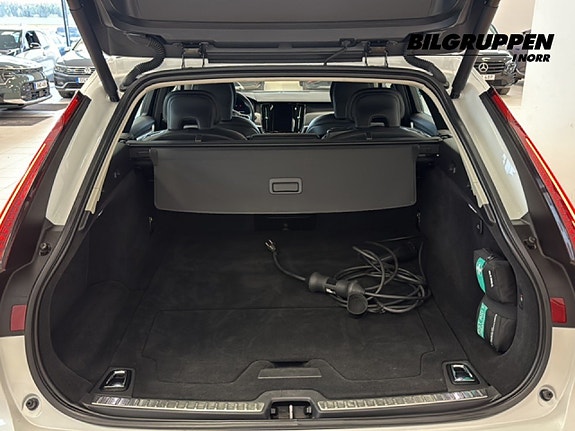 Volvo V90 14 of 17
