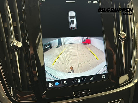 Volvo V90 13 of 17