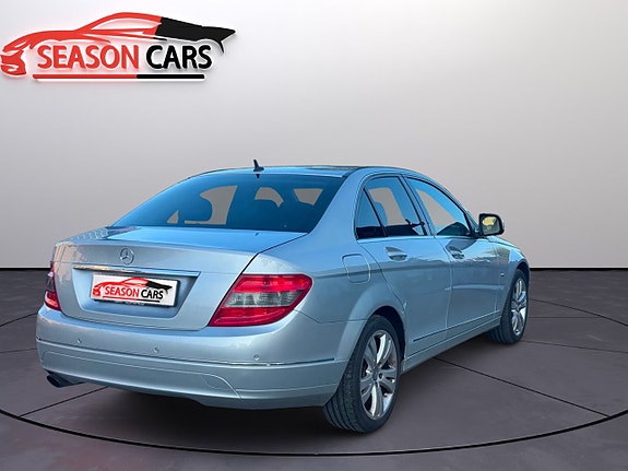 Mercedes-Benz C200 2 of 13