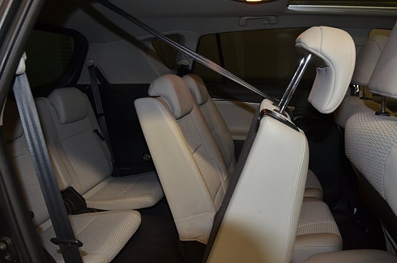 Toyota Verso 15 of 22