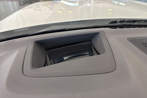 BMW X5 11 of 14